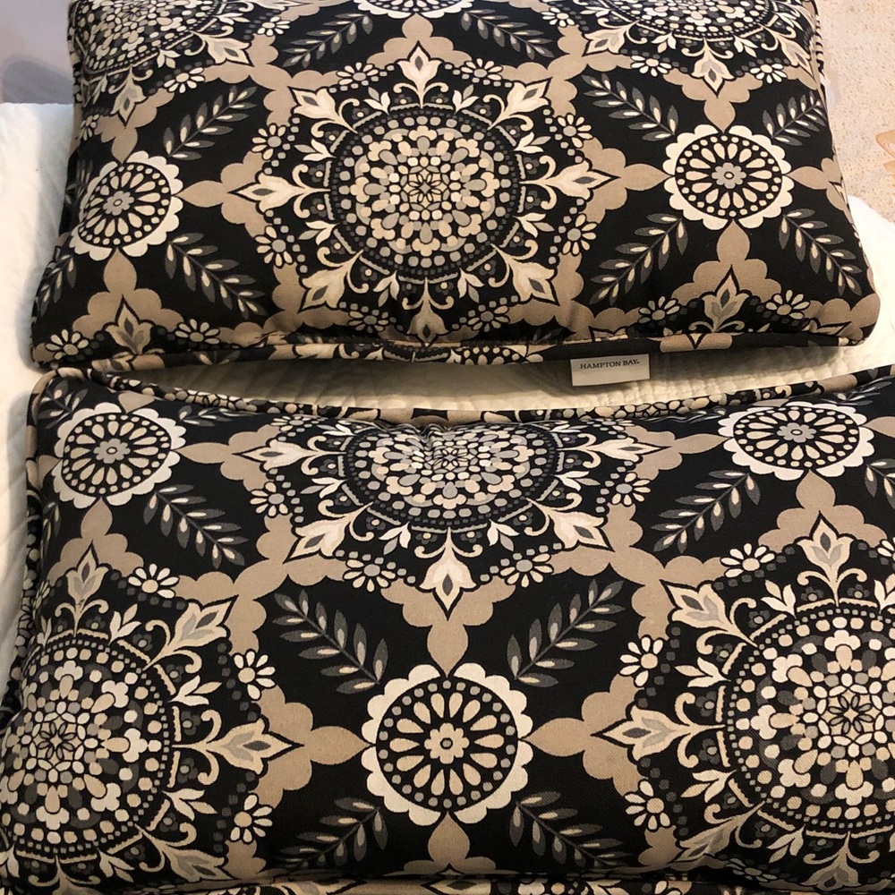 Black & Tan Medallion Decorative Pillows